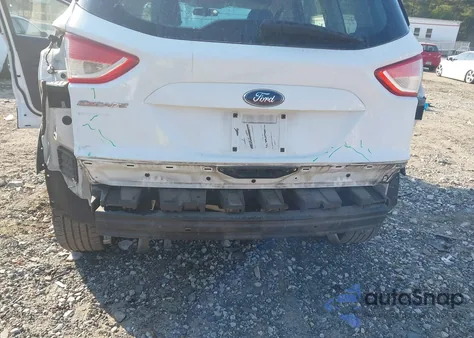 2013 Ford Escape S z USA, uszkodzony, nr VIN 1FMCU0F74DUB02224